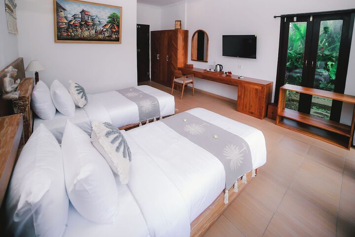Room 10 of 49