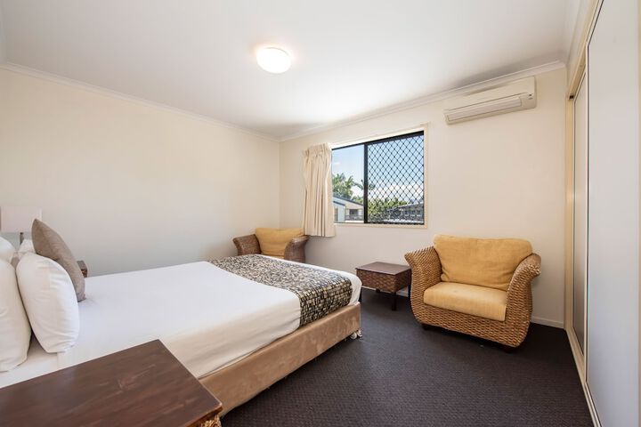 Room 13 of 63