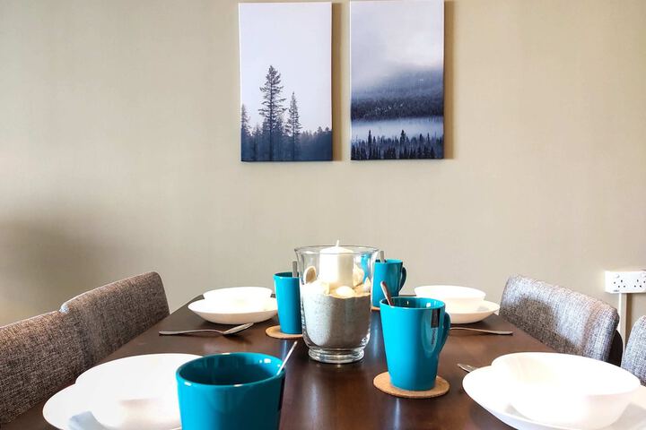 Dining 519 of 650