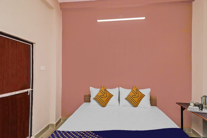 Room 18 of 24