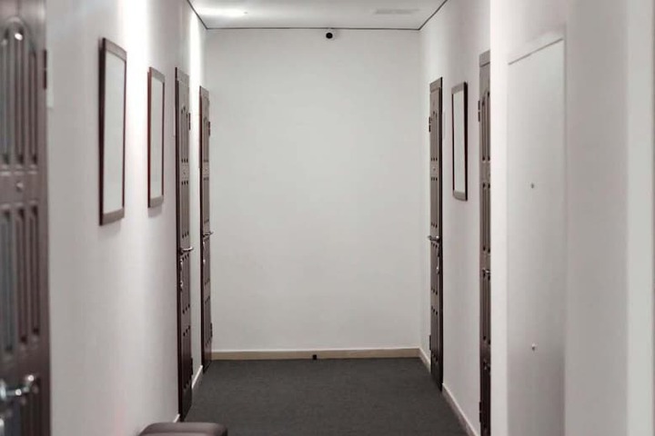 Ballroom/Hall 31 of 59