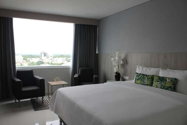Room 12 of 45