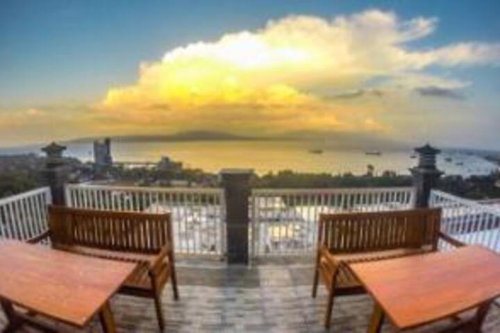 Three B Villa & Resto Banyuwangi
