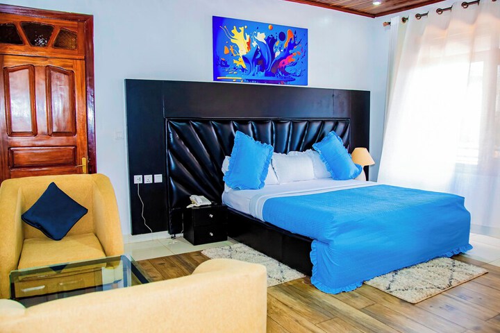 Room 13 of 60