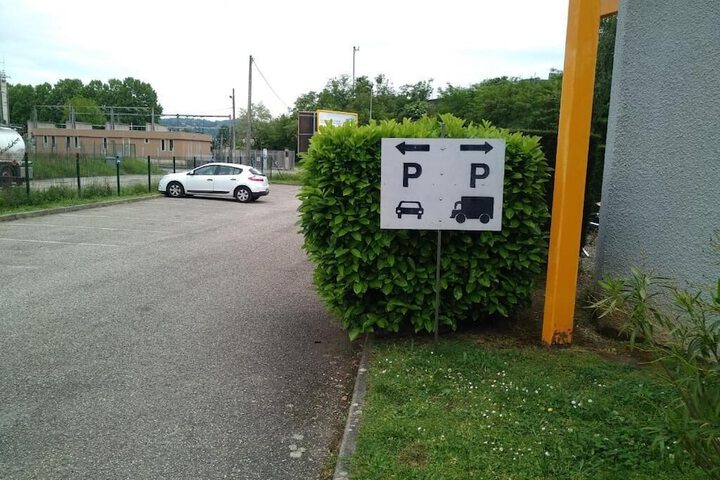 Property Grounds 66 of 77