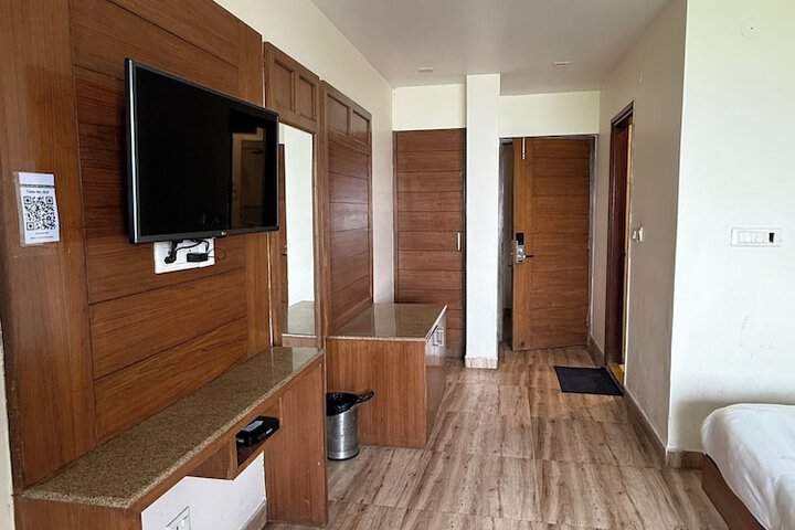 Room 22 of 42