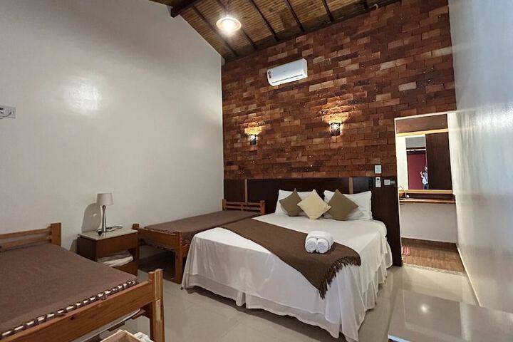 Room 8 of 39