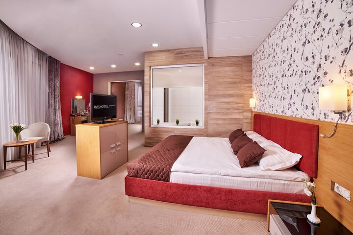 Room 21 of 74