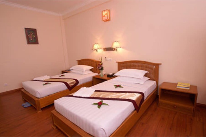 Room 4 of 56
