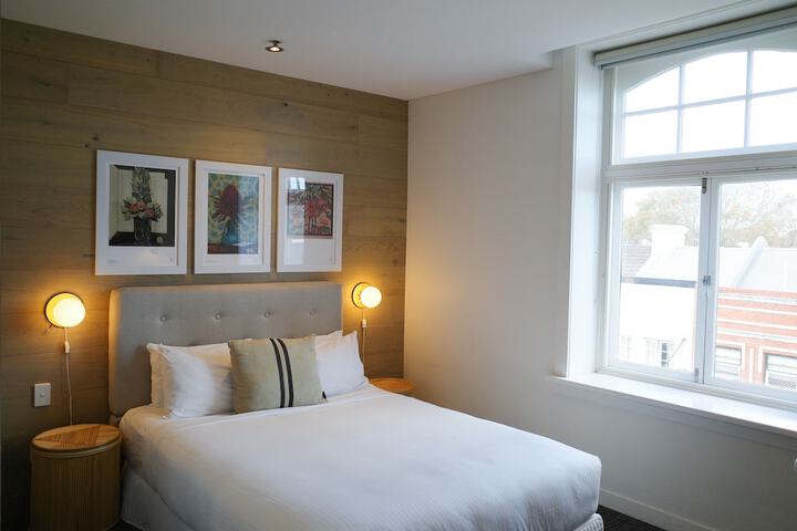 Room 17 of 55
