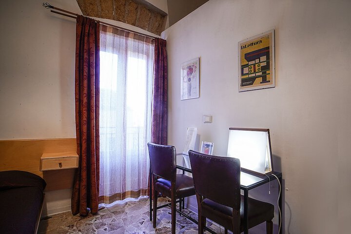 Room 17 of 58