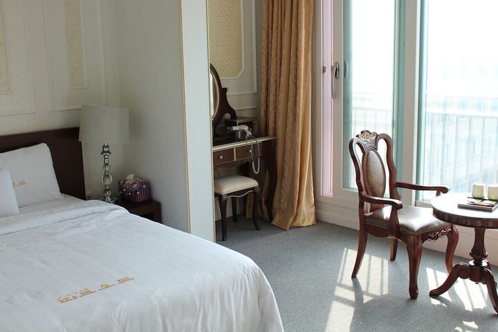 Room 25 of 78