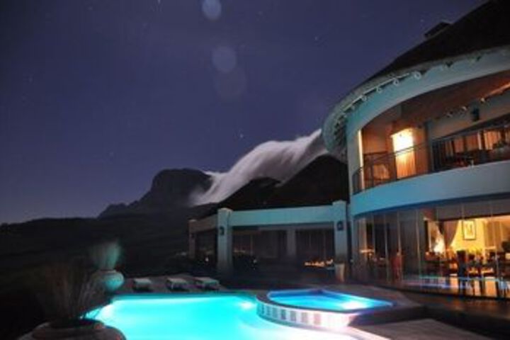 Hotel 4 of 36