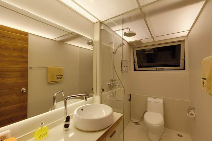 Clean Restrooms