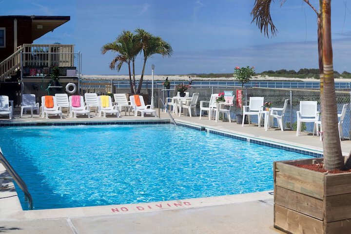 Pool image of Oceanic Motel