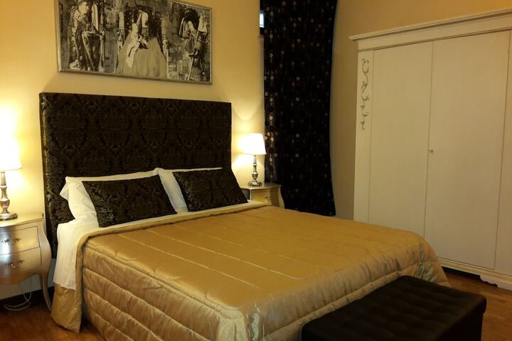 Room 10 of 95