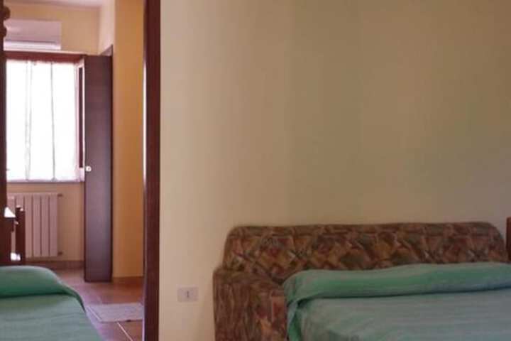 Room 14 of 52