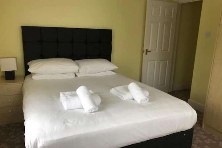 Room 12 of 47