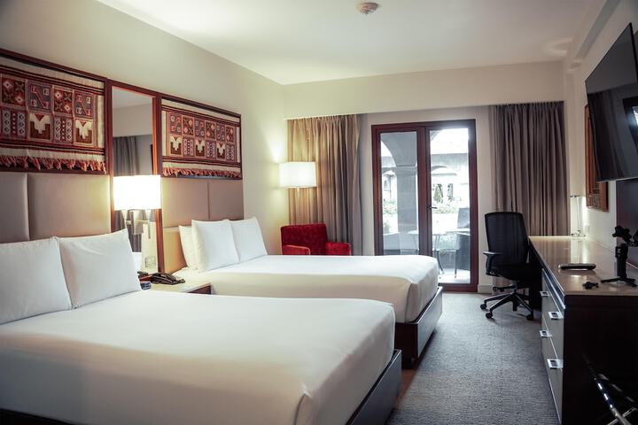 Room 34 of 89