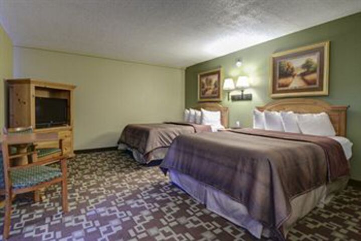 Room 5 of 7