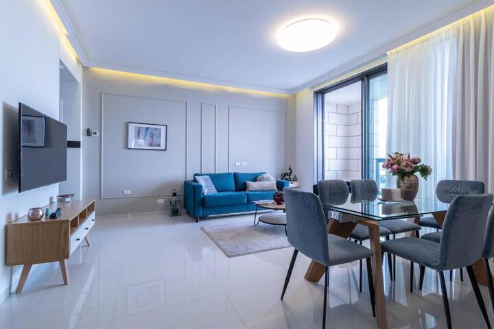 Magical 2BR / Parking with amazing view city center