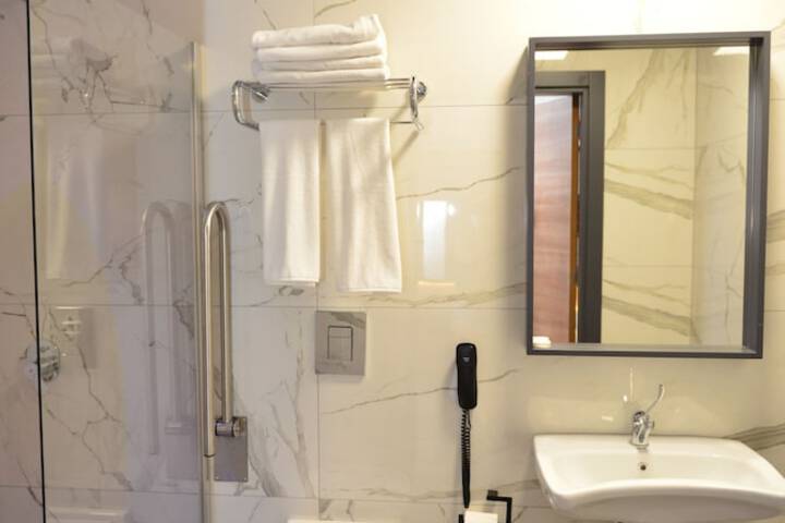 Clean Restrooms