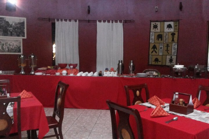 Breakfast/Coffee Service 76 of 115