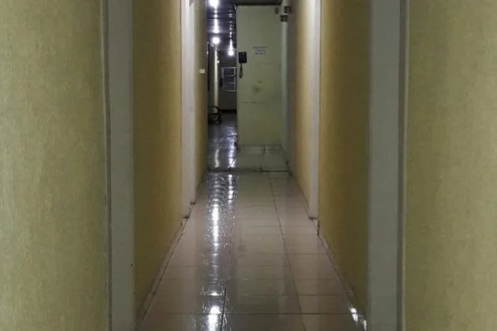 Room 8 of 14