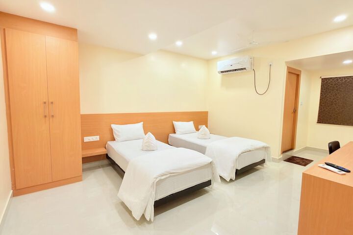 Room 26 of 39