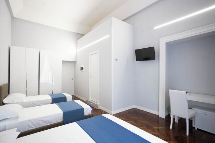 Room 16 of 111