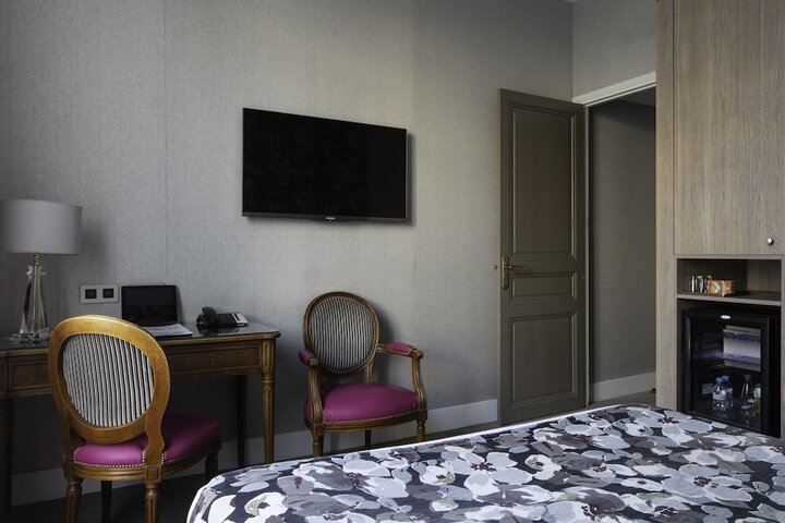 Room 22 of 74