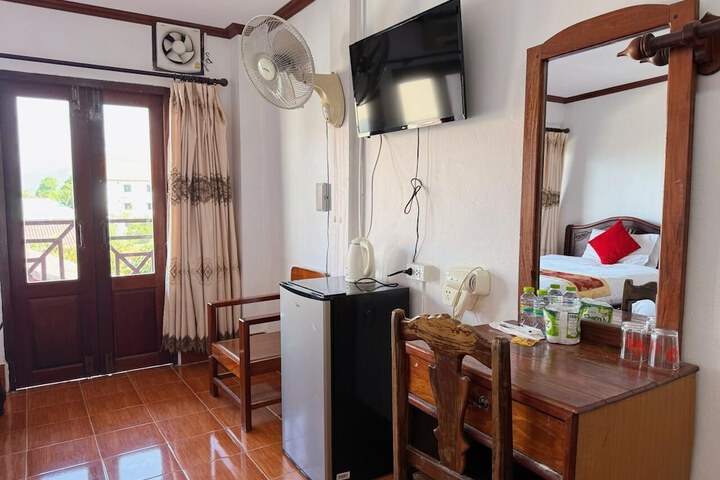 Room 14 of 62