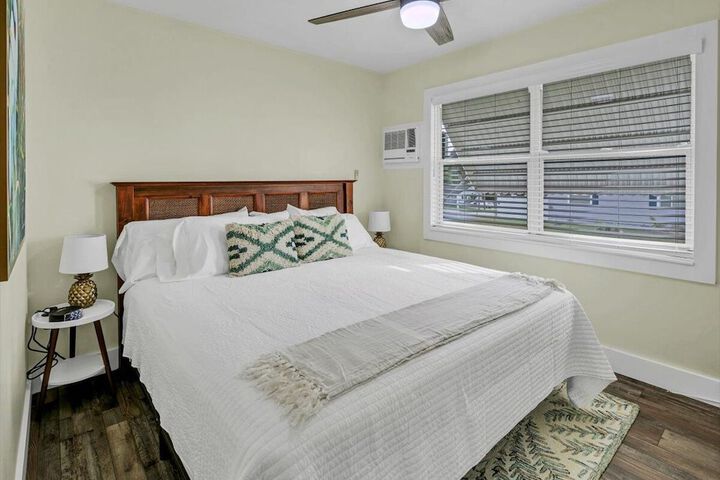 Room 4 of 67