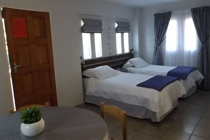 Room 14 of 49