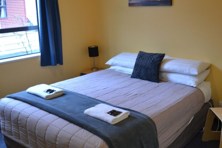 Room 13 of 79