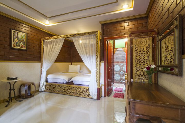 Hotel Interior 13 of 35