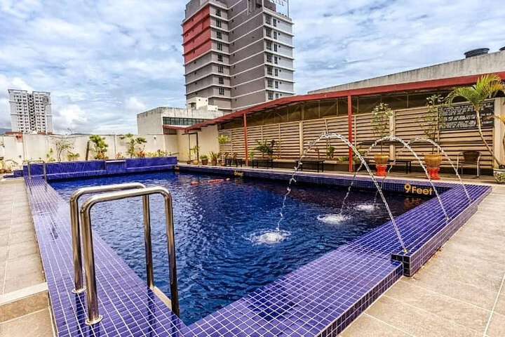 Pool 45 of 59
