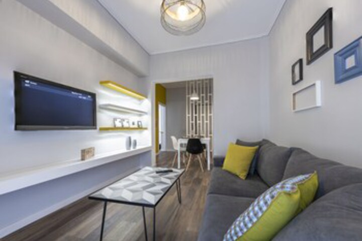 Room 17 of 32