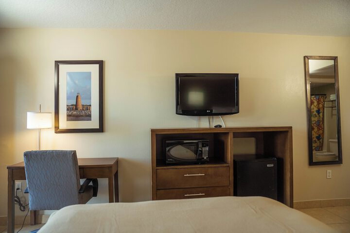 2 Double Beds (1 of 6)