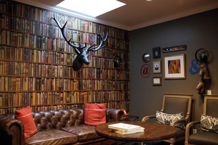 Executive lounge