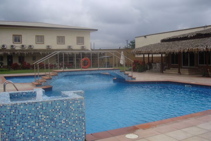 Pool 37 of 81