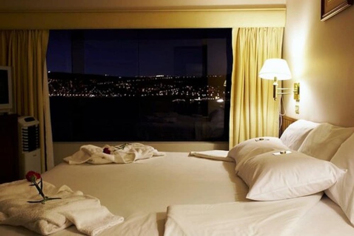 Room 13 of 62