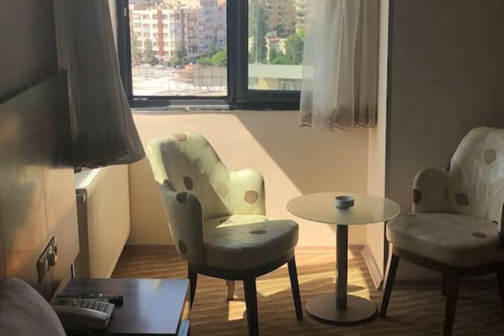 Room 25 of 44