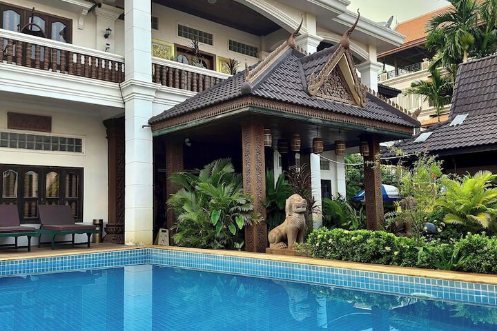 Pool 102 of 123