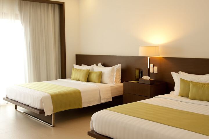 Room 3 of 11