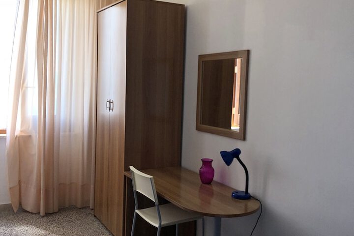 Room 14 of 56
