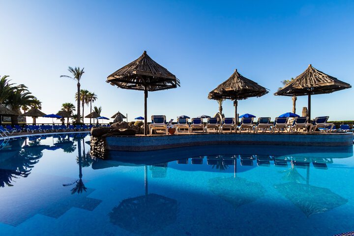Pools & Facilities
