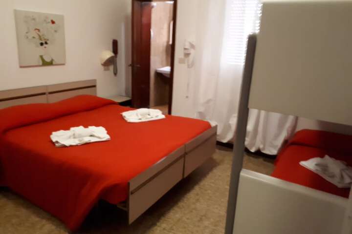 Room 19 of 45