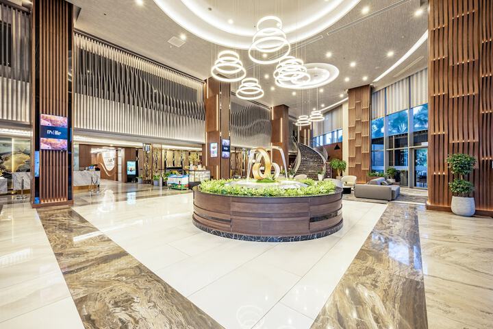 Guest Lobby