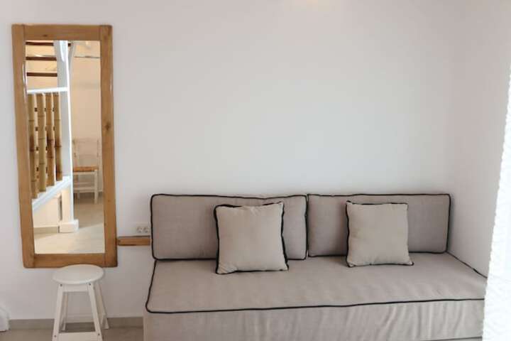 Room 85 of 187